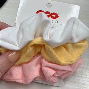 Brand new banded scrunchies